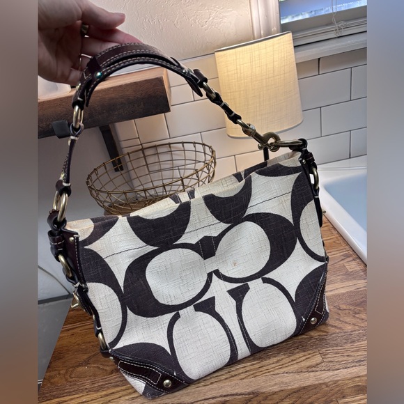 Coach Y2K Brown and Cream Shoulder Bag - Picture 3 of 11